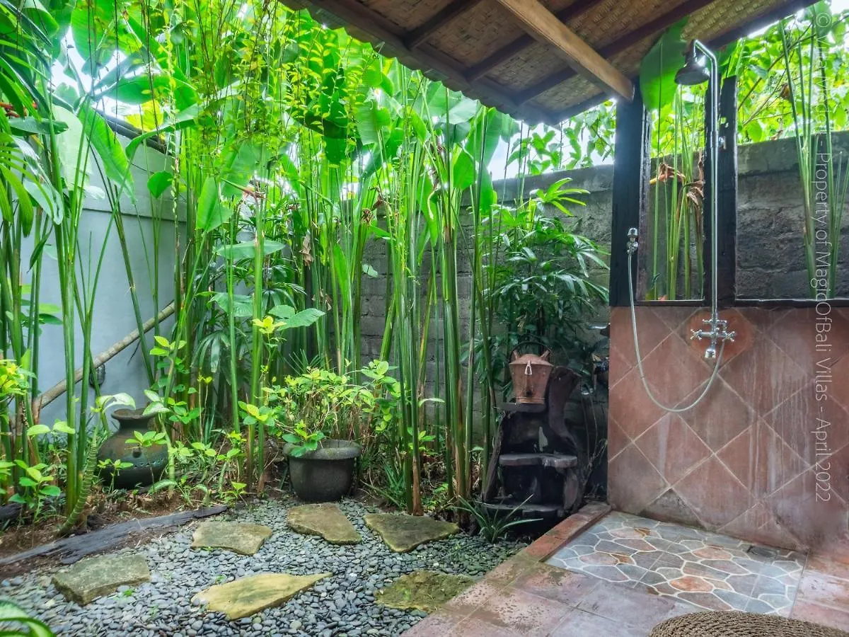 Villa Enjoy - Seminyak Center  Seminyak (Bali)