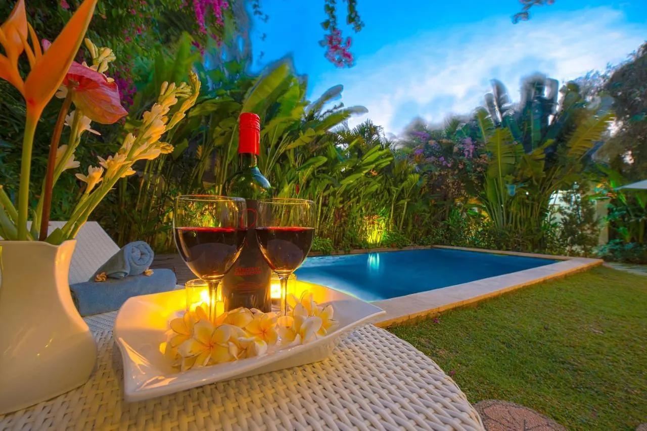 Villa Enjoy - Seminyak Center  Seminyak (Bali)