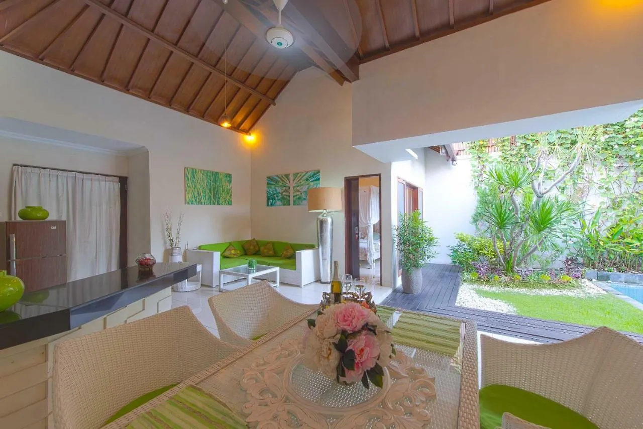 Villa Enjoy - Seminyak Center Indonesia